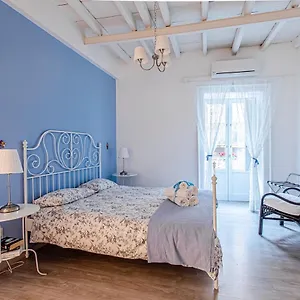 Apartamento Giudecca, Syracuse