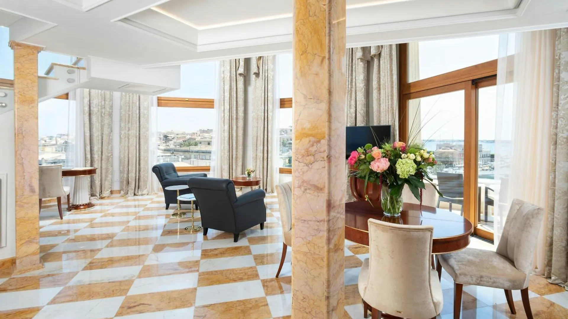 ***** Hotel Ortea Palace Hotel, Sicily, Autograph Collection Syracuse Italy