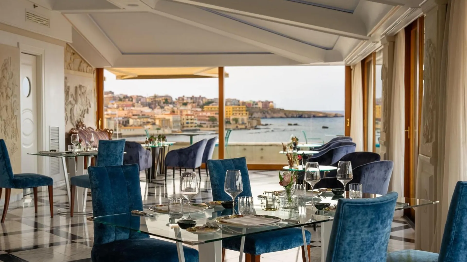 ***** Hotel Ortea Palace Hotel, Sicily, Autograph Collection Syracuse Italie